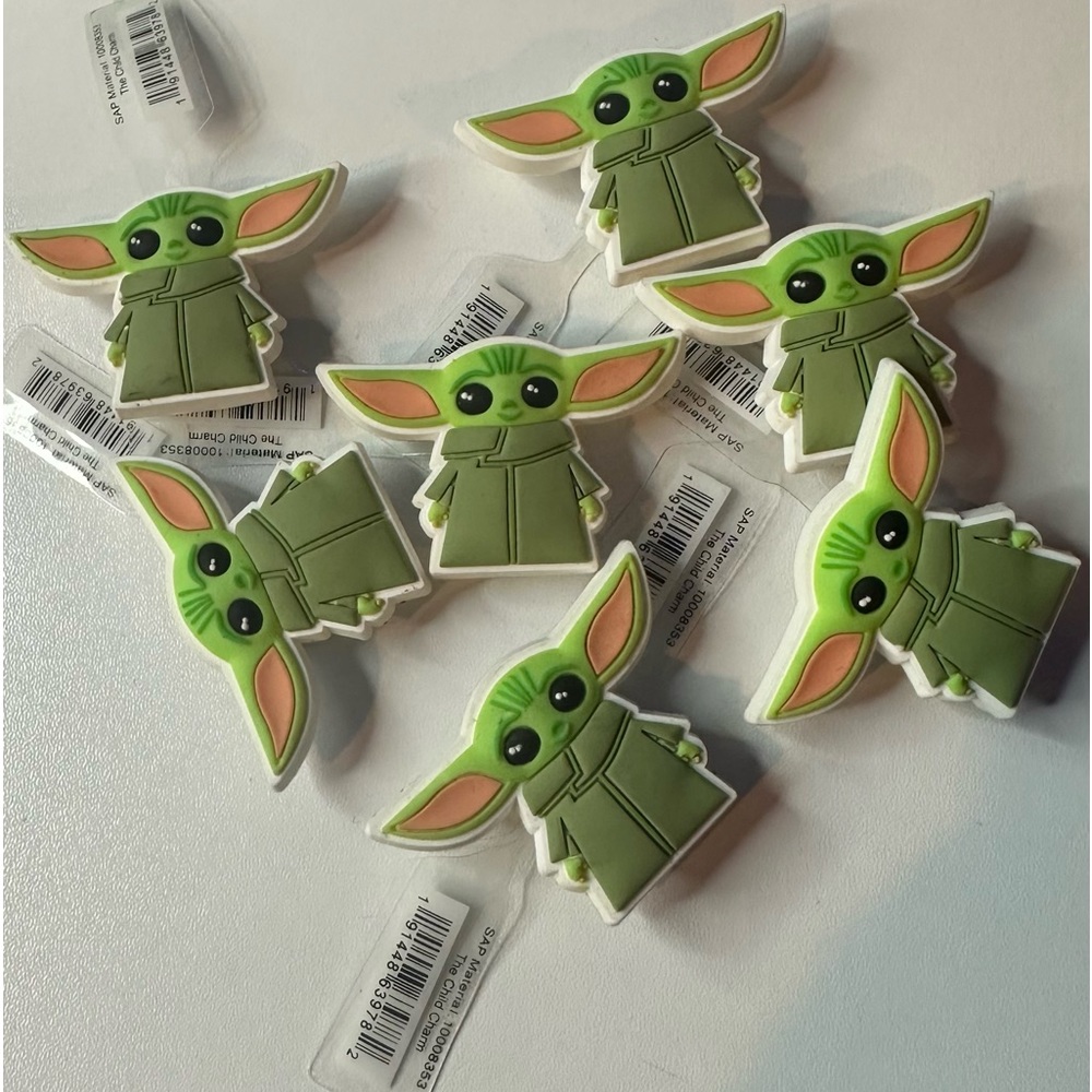 Jibbitz, baby Yoda